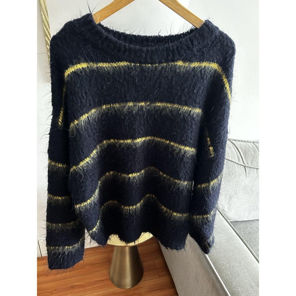 Wild Honey Oversized Striped Fuzzy Sweater M Whimsical Boho Blue Yellow Preppy